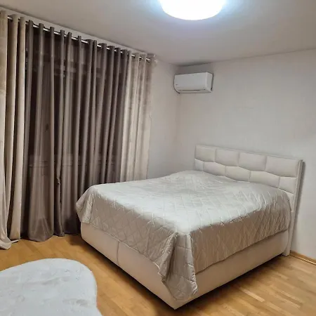 Maison 4 Pièces Avec Stationnements Privés * Lingolsheim